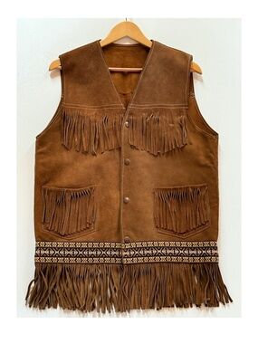 Vintage Suede Fringe Vest, Western Boho Style, 1970s Festival Wear.
